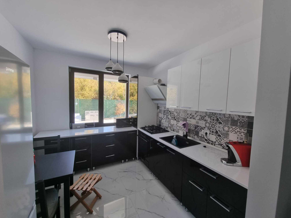 Casa 4 camere cu incalzire in pardoseala | Magurele Central