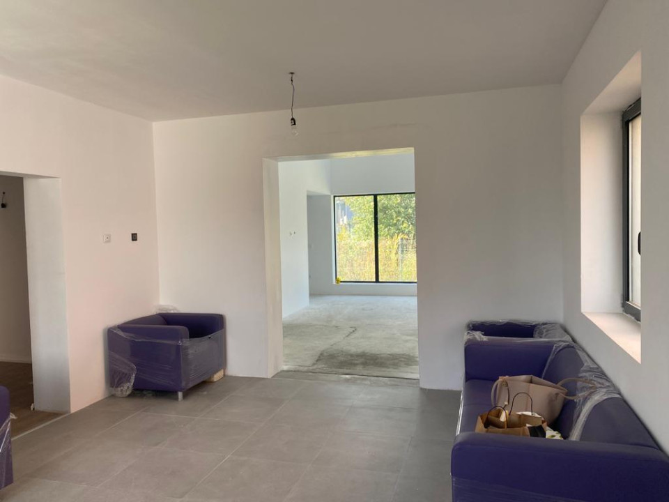 Casa individuala Corbeanca -Petresti langa padure