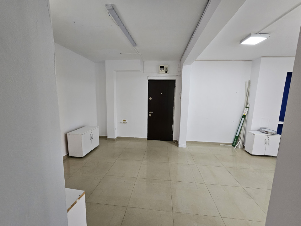 Spatiu Comercial cu vad | B-dul Iuliu Maniu - Apusului