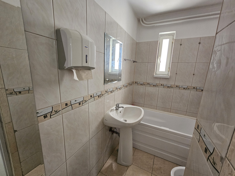 Spatiu Comercial cu vad | B-dul Iuliu Maniu - Apusului