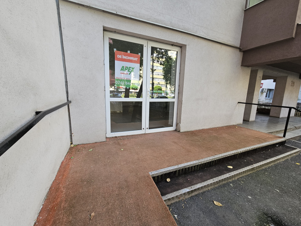 Spatiu Comercial cu vad | B-dul Iuliu Maniu - Apusului