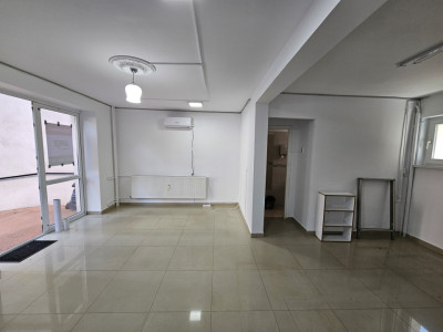 Spatiu Comercial cu vad | B-dul Iuliu Maniu - Apusului