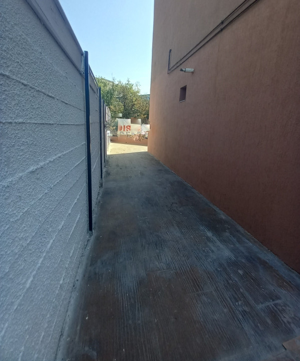 Spatiu comercial  70 mp + terasa 35 mp stradal | Bulevardul Timisoara OMV