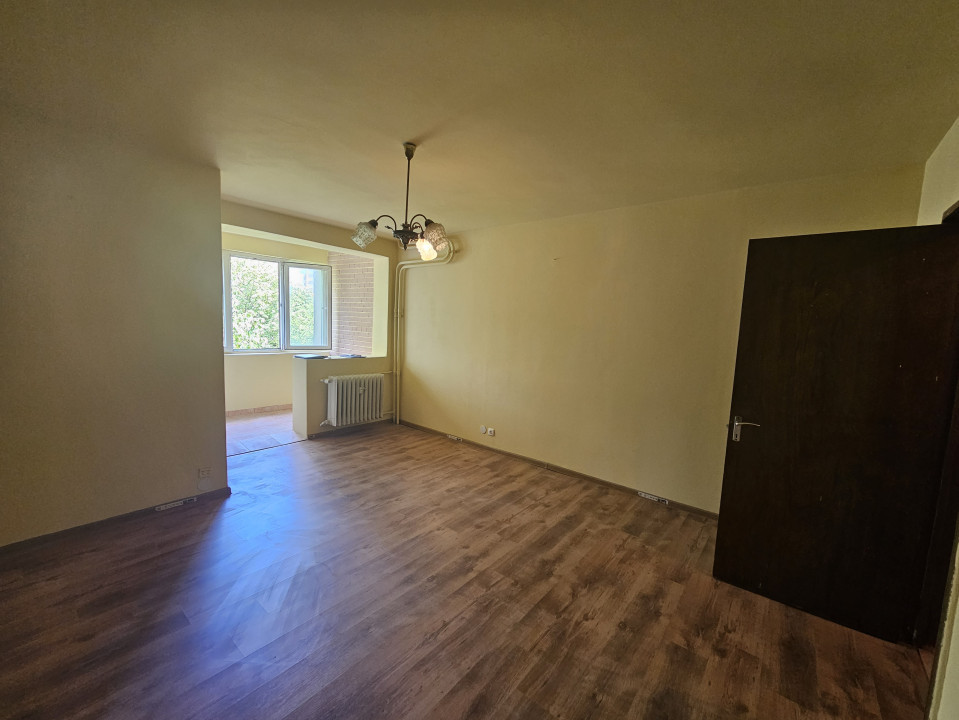 Garsoniera renovata | Pozitionare excelenta | Drumul Taberei- Piata Moghioros