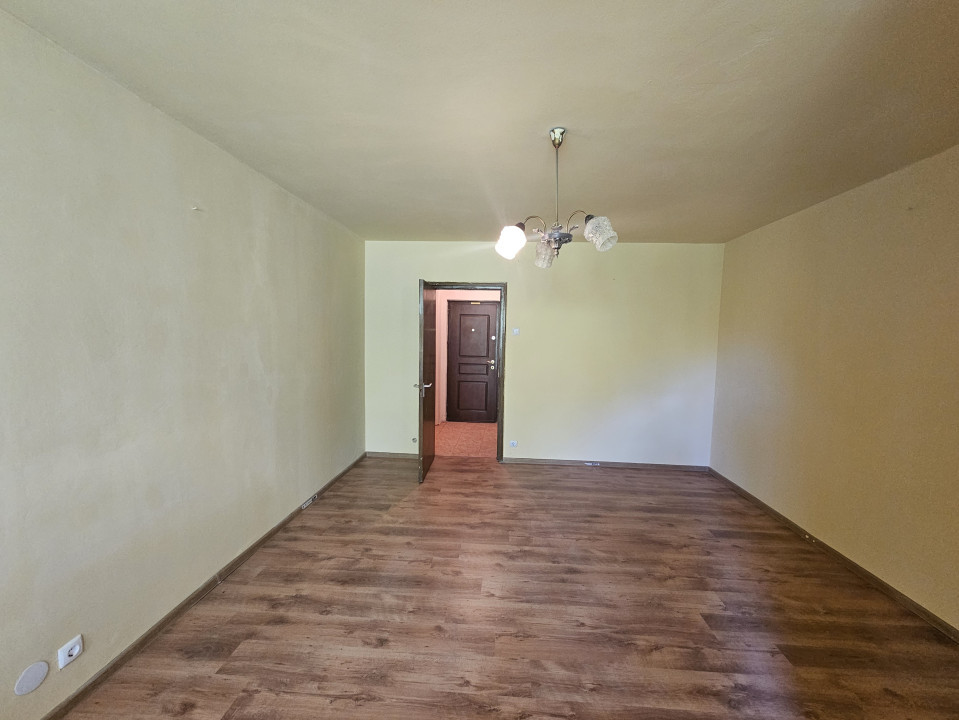 Garsoniera renovata | Pozitionare excelenta | Drumul Taberei- Piata Moghioros