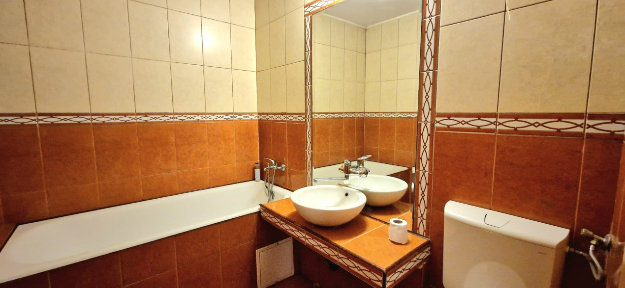 apartament 4 camere | etaj 4  din 10 | Bd Ghencea - Stadionul Steaua 