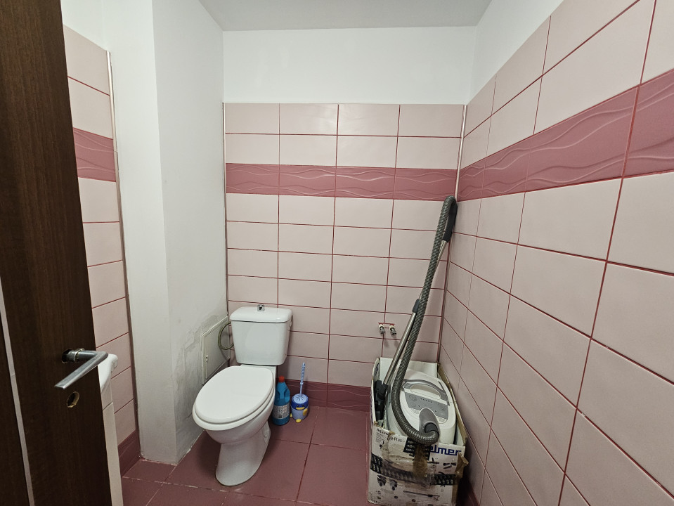 Apartament 3 camere cu centrala proprie | Piata Gorjului