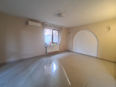 Garsoniera demisol | Drumul Taberei- Parc Brancusi