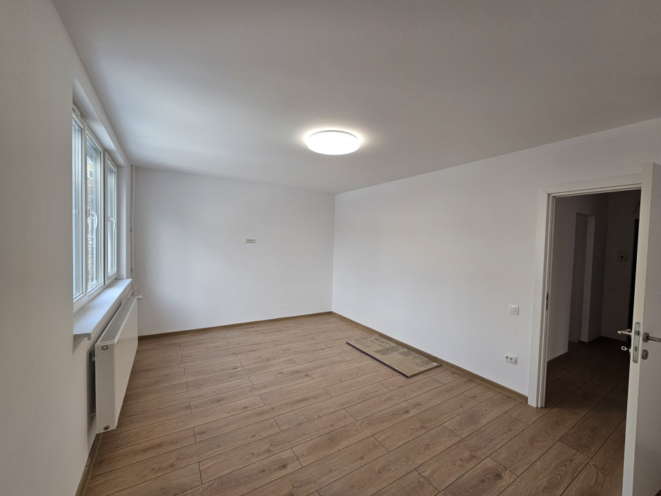 Apartament 4 camere renovat complet langa metrou | Dr. Taberei - Raul Doamnei