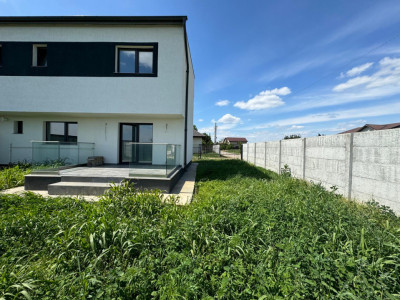 Duplex 4 camere | COMISION 0% | Toate utilitatile | Zona Domnesti