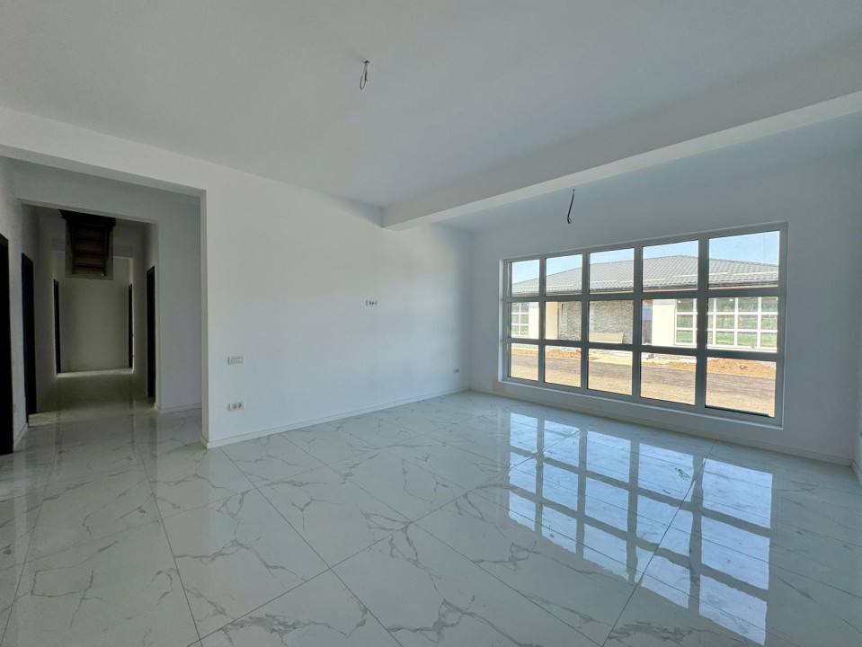 Casa 4 camere | Panouri fotovoltaice | Pompa de caldura | Domnesti 