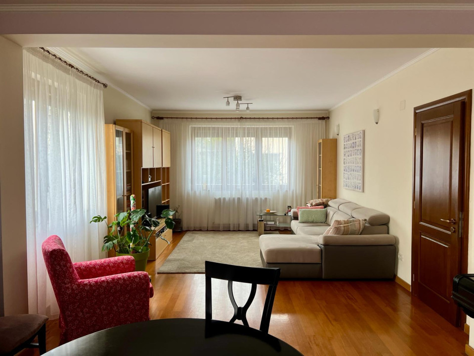 Casa individuala 4 camere | Teren 802mp | Curtea Domneasca