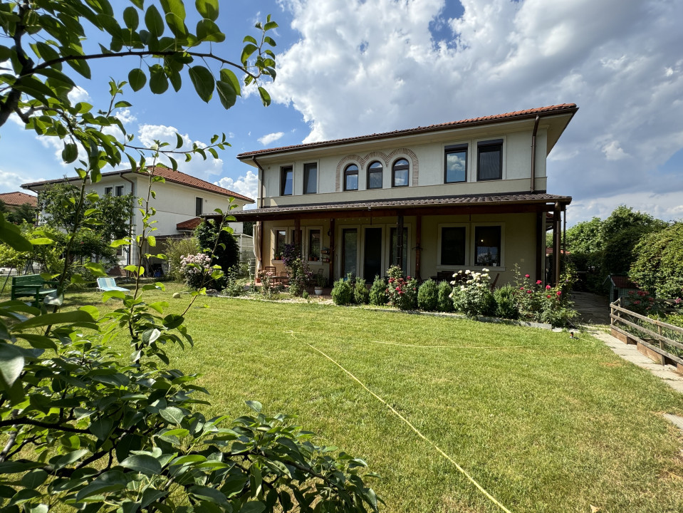 Casa individuala 4 camere | Teren 802mp | Curtea Domneasca