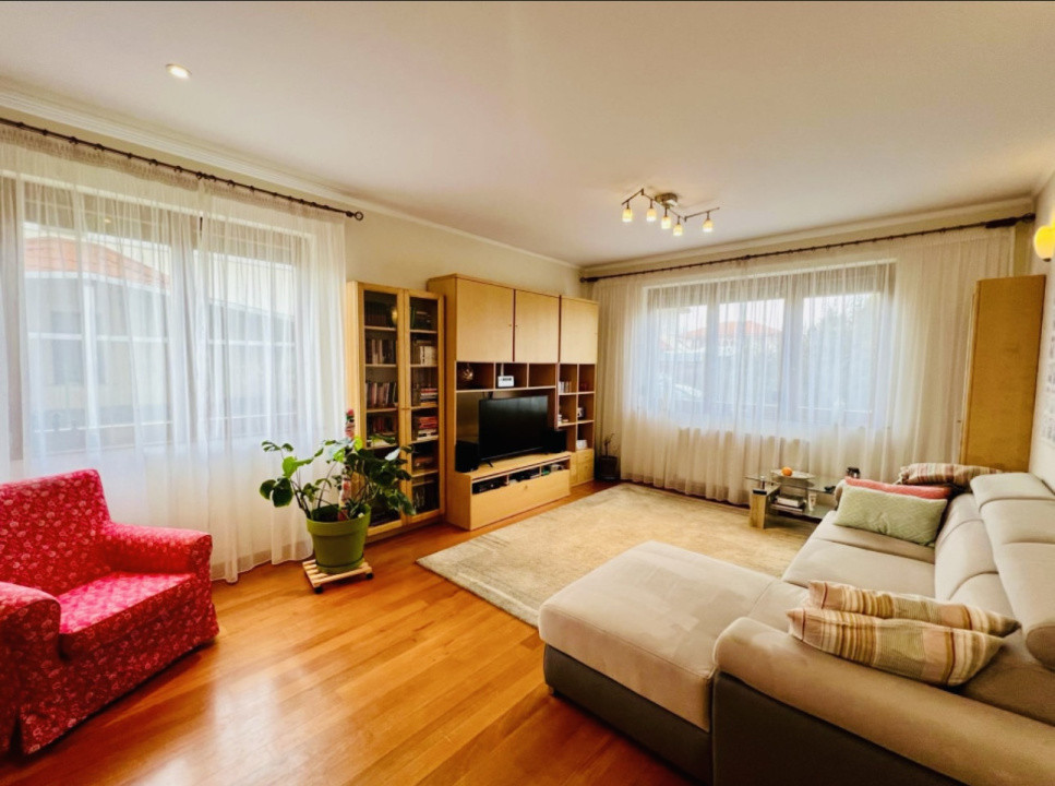 Casa individuala 4 camere | Teren 802mp | Curtea Domneasca
