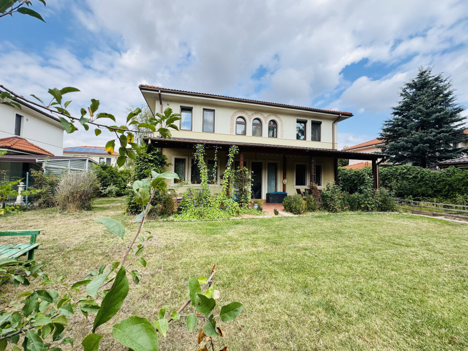 Casa individuala 4 camere | Teren 802mp | Curtea Domneasca