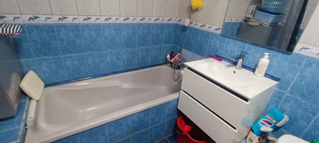 Casa individuala 3 camere mobilata | Curte comuna | Stefan cel Mare
