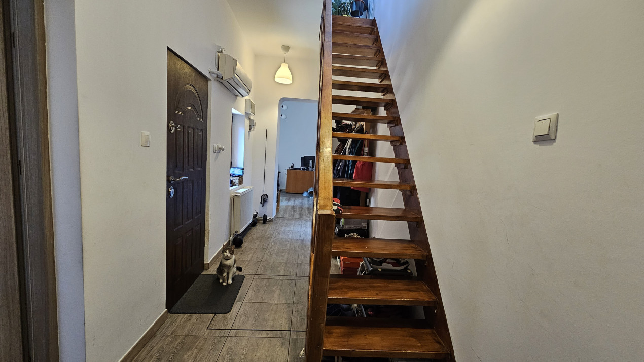 Casa individuala 3 camere mobilata | Curte comuna | Stefan cel Mare