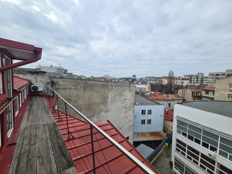 Spatiu Comercial 300 m.p.  cu terase si lift separat | Calea Mosilor 