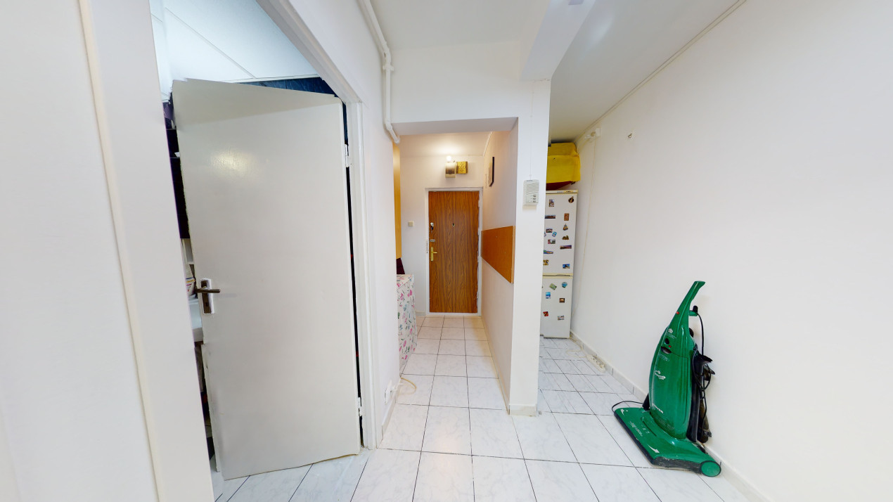 Apartament 2 camere cu centrala proprie | Drumul Taberei - Piata Moghioros