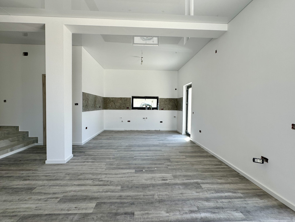 Casa individuala 4 camere | Teren 450mp | Toate utilitatile | Zona Domnesti