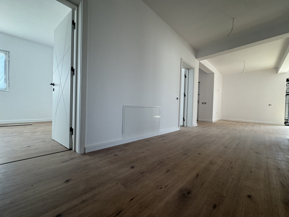 Casa 4 camere | COMISION 0% | Panouri fotovoltaice | Teren 450mp | Domnesti