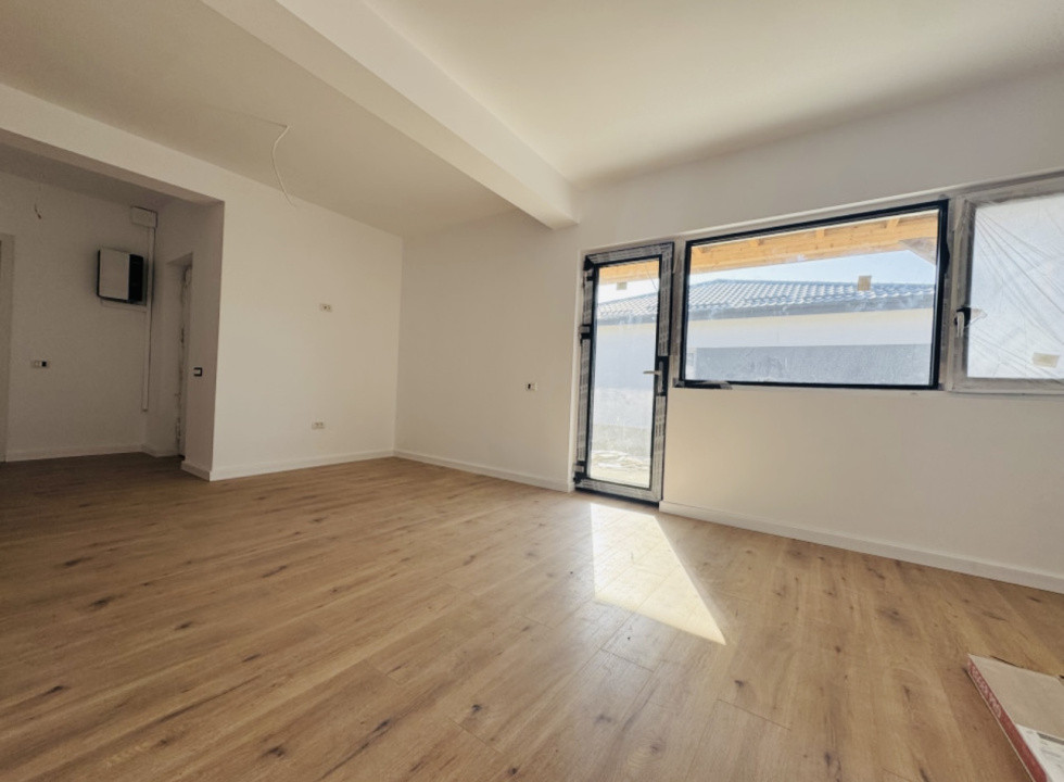 Casa 4 camere | COMISION 0% | Panouri fotovoltaice | Teren 430mp | Domnesti