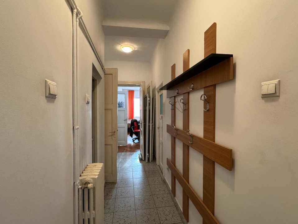 Apartament 4 camere cu boxa de 18 m | Pozitionare excelenta | Calea Grivitei 