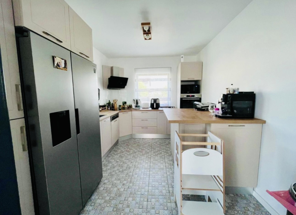 Casa. 5 camere | COMISION 0% | Independenta energetic |Teren 546mp | Clinceni