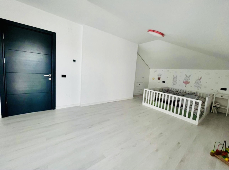 Casa. 5 camere | COMISION 0% | Independenta energetic |Teren 546mp | Clinceni