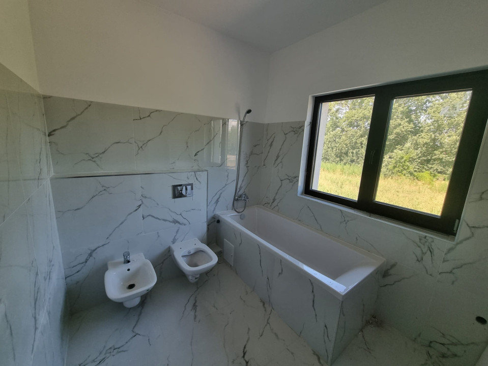 Casa individuala 3 camere | incalzire in pardoseala | curte 120 mp | Magurele