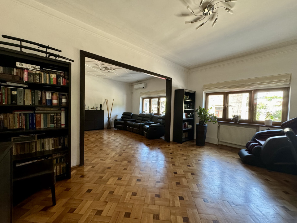 Apartament 3 camere | Centrala proprie | Zona Cismigiu