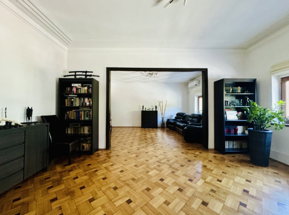 Apartament 3 camere | Centrala proprie | Parc Cismigiu