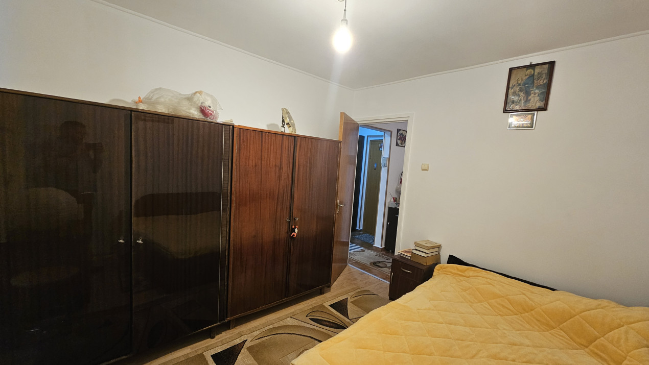 Apartament 2 camere mobilat | Centrala si Parcare | Dr. Taberei- Parc Moghioros