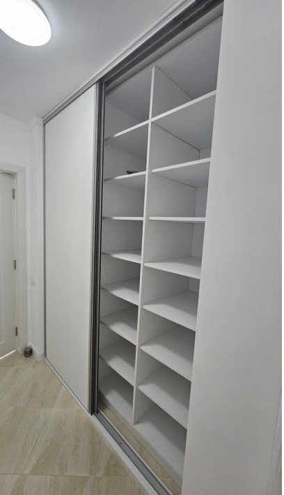 Apartament 2 camere mobilat | Parcare | Dr. Taberei- Parc Moghioros