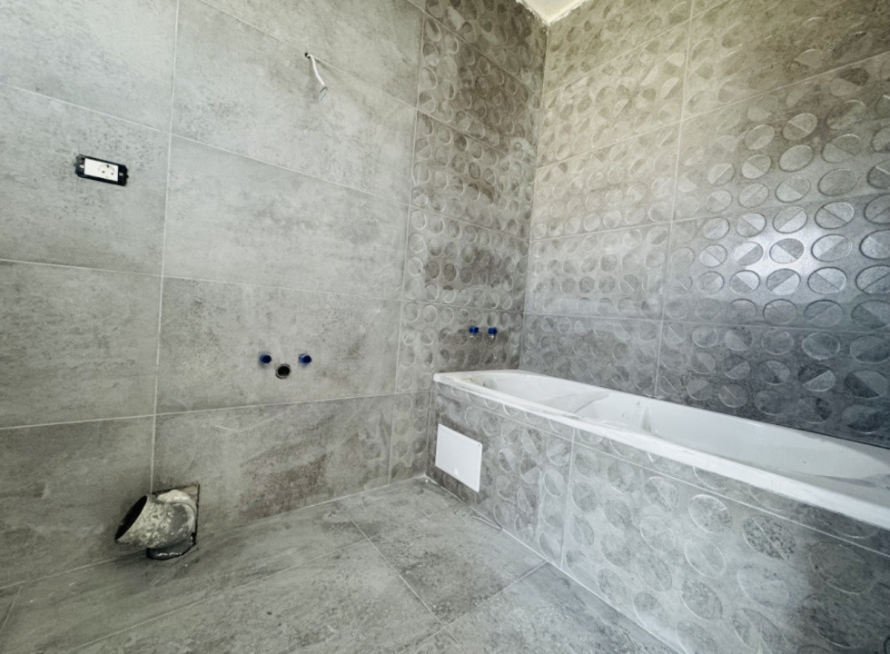 Casa 4 camere | COMISION 0% | Panouri fotovoltaice | Teren 400mp | Domnesti