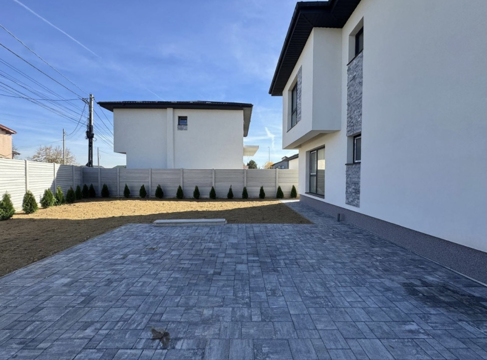 Casa 4 camere | COMISION 0% | Panouri fotovoltaice | Teren 400mp | Domnesti