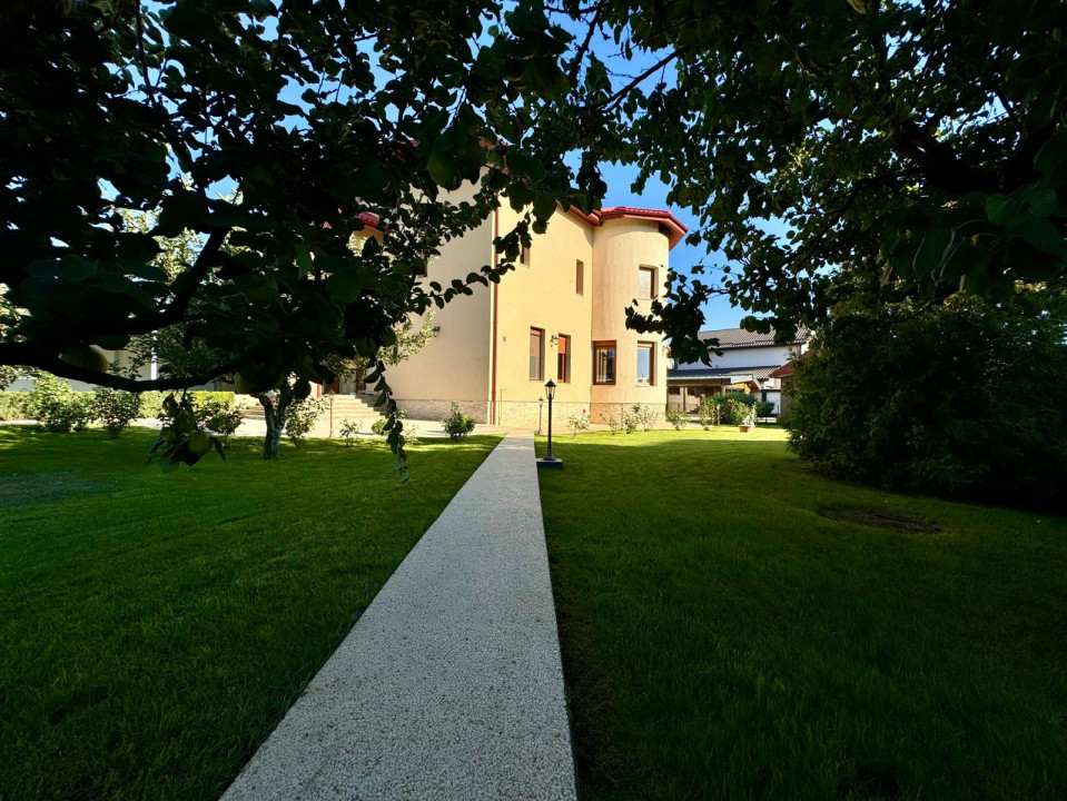 Vila individuala | Piscina acoperita | Teren 2200mp | Zona Domnesti