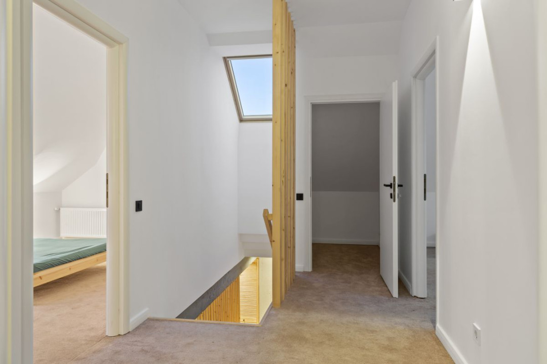 Duplex 5 camere | COMISION 0% | Teren 357mp | Panou fotovoltaic | Teghes