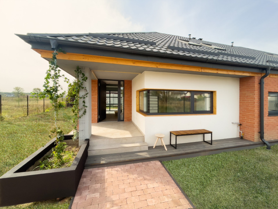 Duplex 5 camere | COMISION 0% | Teren 357mp | Panou fotovoltaic | Teghes