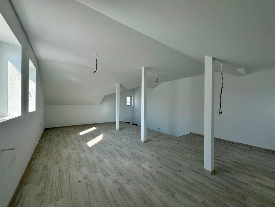 Duplex 3 camere | COMISION 0% | Mansarda 45mp | Zona Bragadiru
