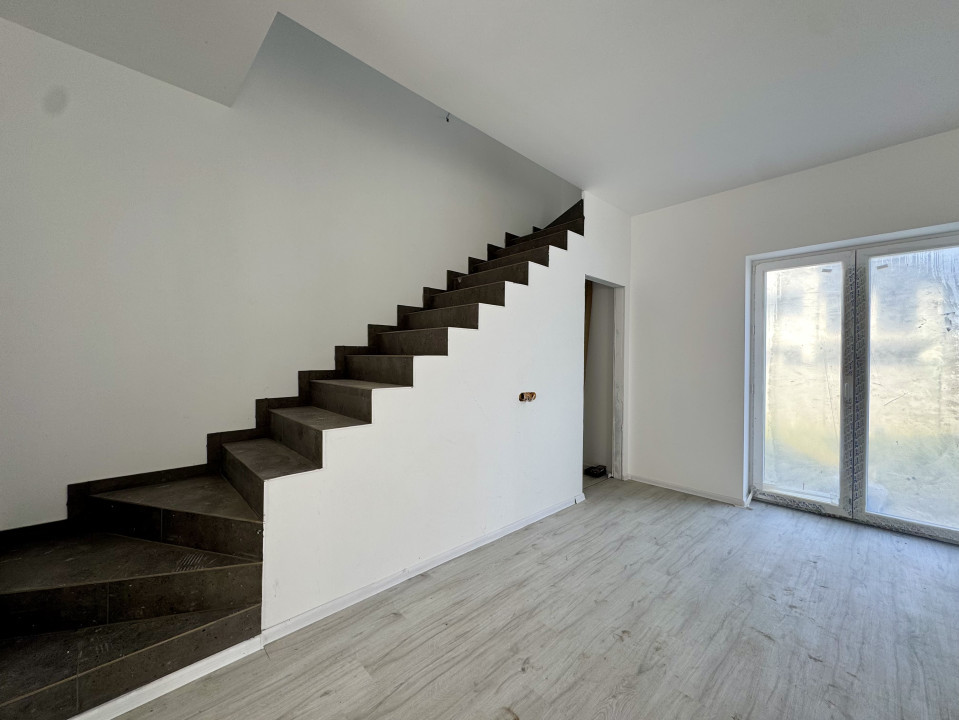 Duplex 3 camere | COMISION 0% | Mansarda 45mp | Zona Bragadiru
