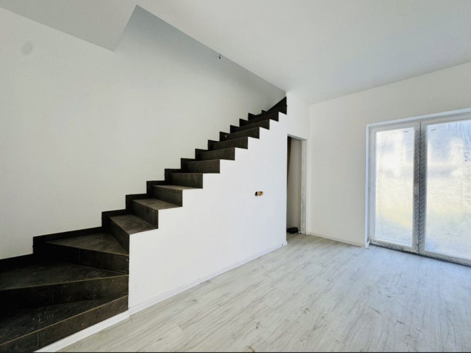 Triplex 3 camere | COMISION 0% | Mansarda 45mp | Bragadiru-Soseaua Alexandriei