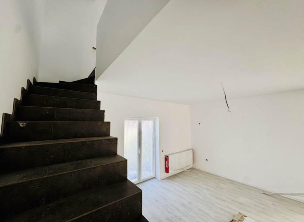 Triplex 3 camere | COMISION 0% | Mansarda 45mp | Bragadiru-Soseaua Alexandriei