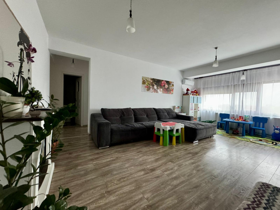 Apartament 3 camere | Centrala proprie | Zona Bragadiru