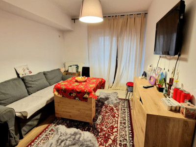 apartament 2 camere decoamndat|  Bucurestii Noi- Parc Bazilescu