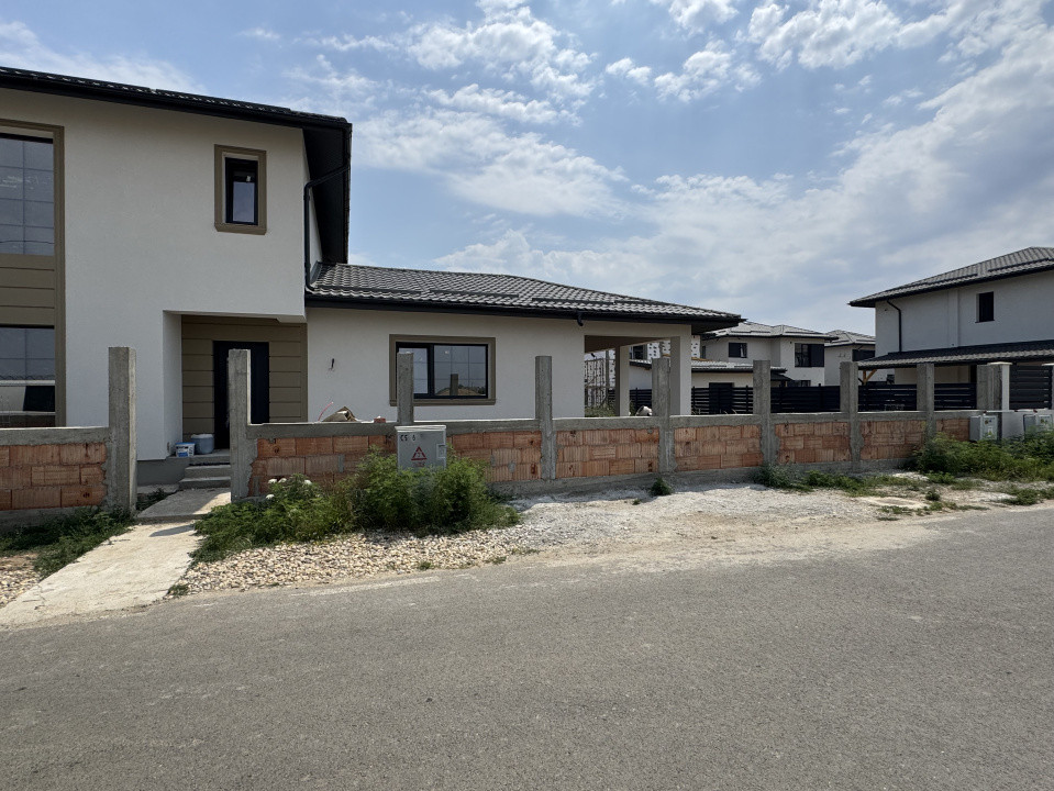 Casa individuala 4 camere | COMISION 0% | Terasa acoperita 23mp | Domnesti