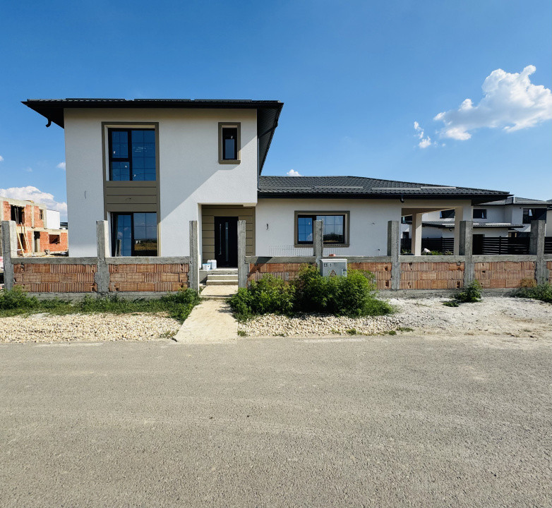 Casa individuala 4 camere | COMISION 0% | Terasa acoperita 23mp | Domnesti