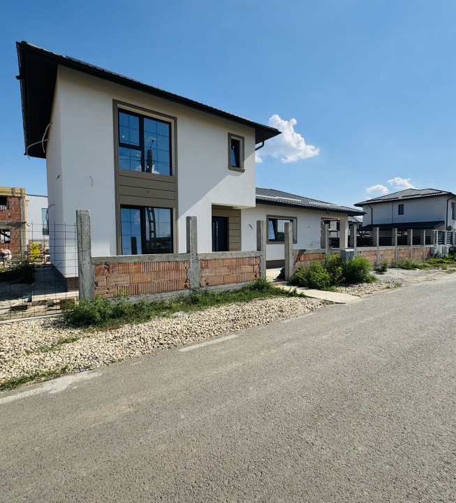 Casa individuala 4 camere | COMISION 0% | Terasa acoperita 23mp | Domnesti