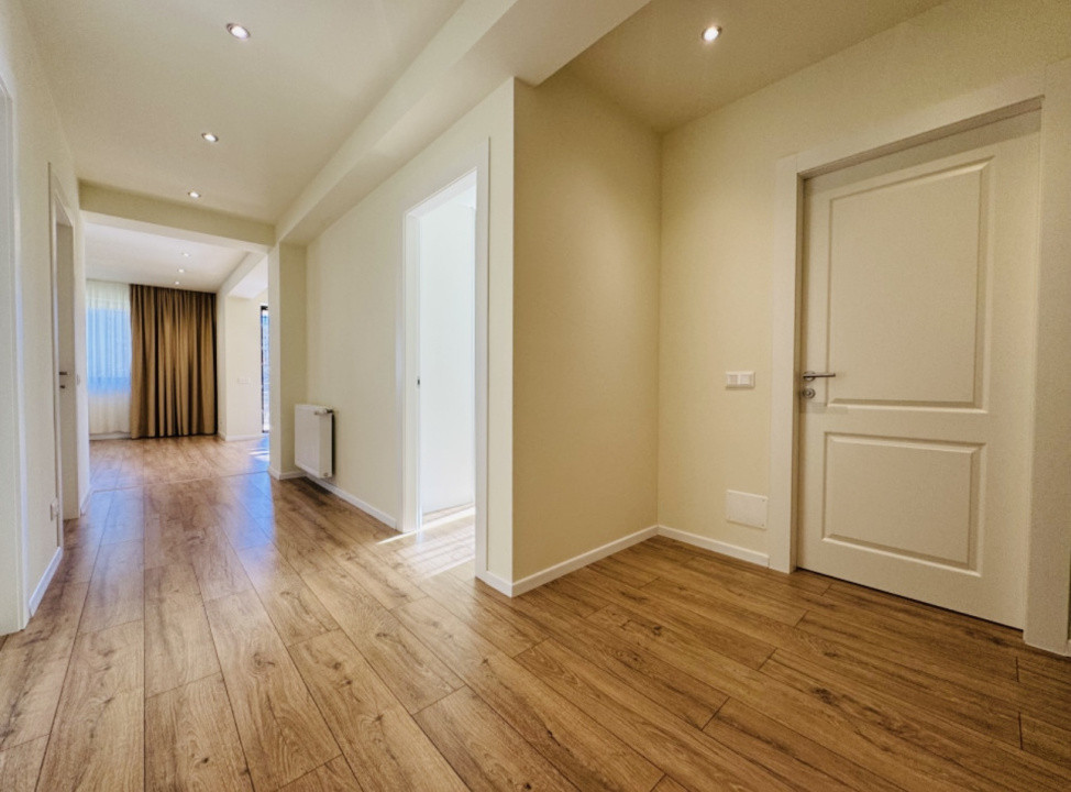 Casa individuala 8 camere | Teren 730mp | Drumul Taberei-Brancusi