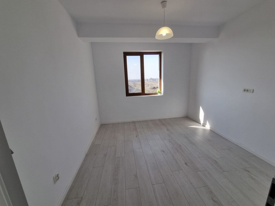 Casa 4 camere tip cvadrupla | toate utilitatile | Magurele